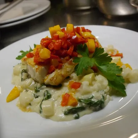 Zahn's Weisses Roessle - Ruhig Schlafen- Gut Fruehstuecken - Lecker Essen Hotel 3*