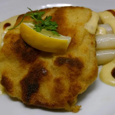 Hotel Zahn's Weisses Roessle - Ruhig Schlafen- Gut Fruehstuecken - Lecker Essen Dietmannsried